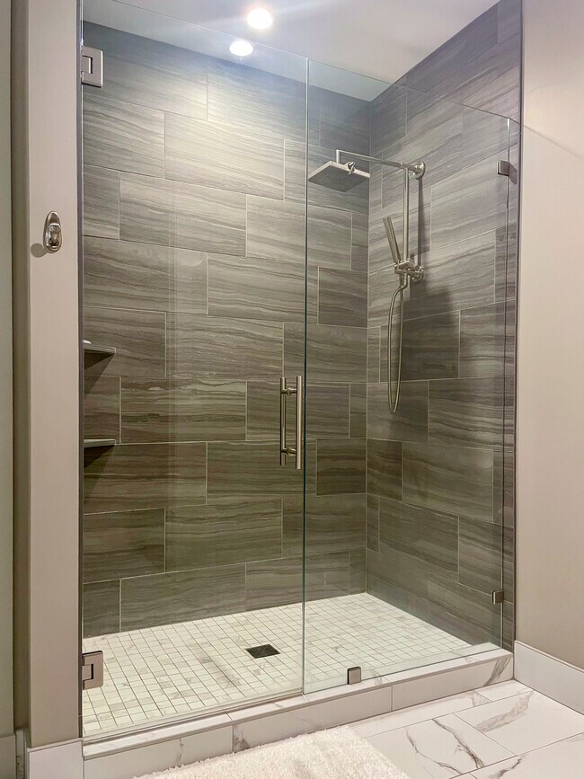 Building Photo - 398 Black Bull Trail