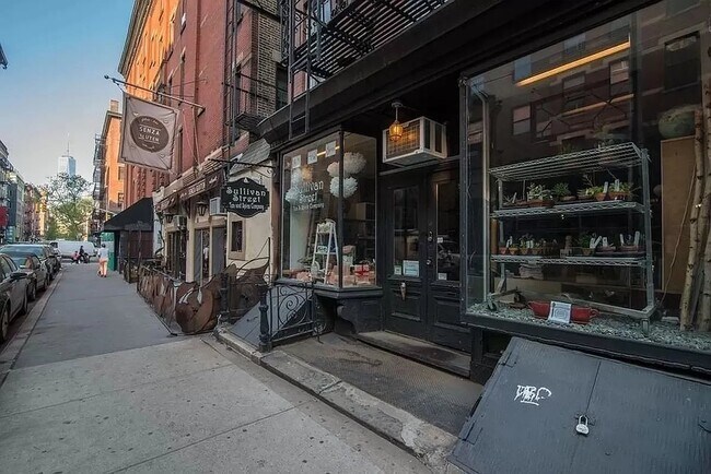 Building Photo - 224 Sullivan Street