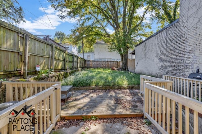 Building Photo - Beautifully Renovated in home in Historic Anacostia