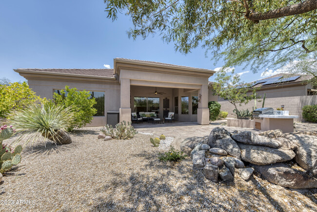 Building Photo - 6879 E Amber Sun Dr