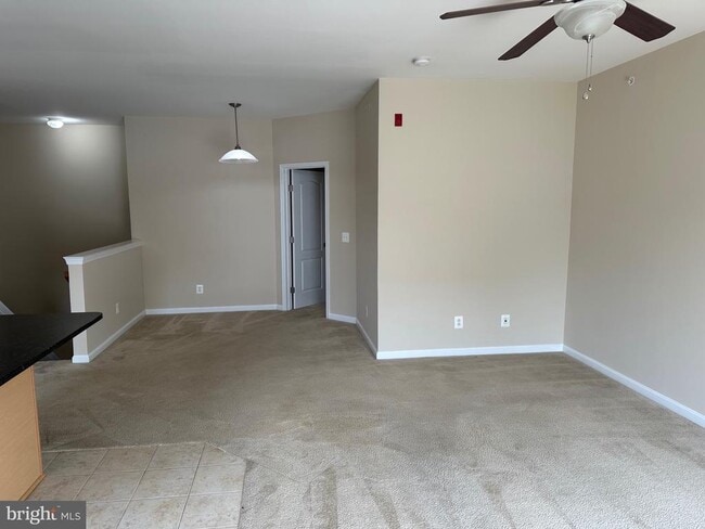 Building Photo - 19457 Promenade Dr