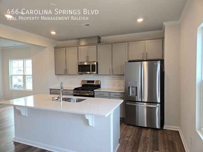 Building Photo - 466 Carolina Spgs Blvd