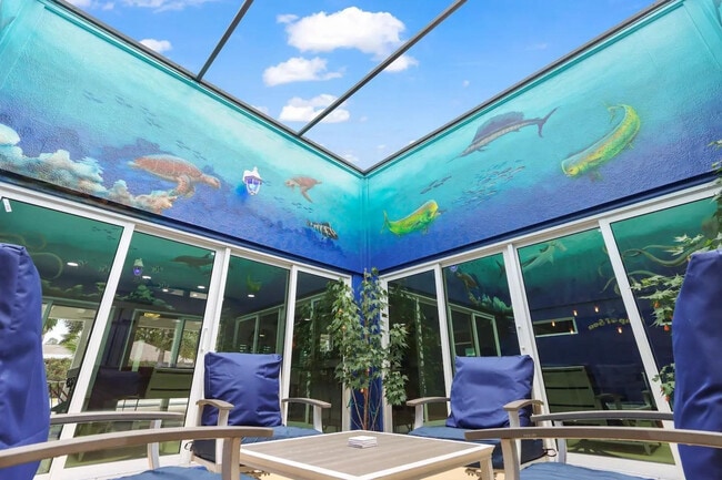 Building Photo - 608 Malabar Ave