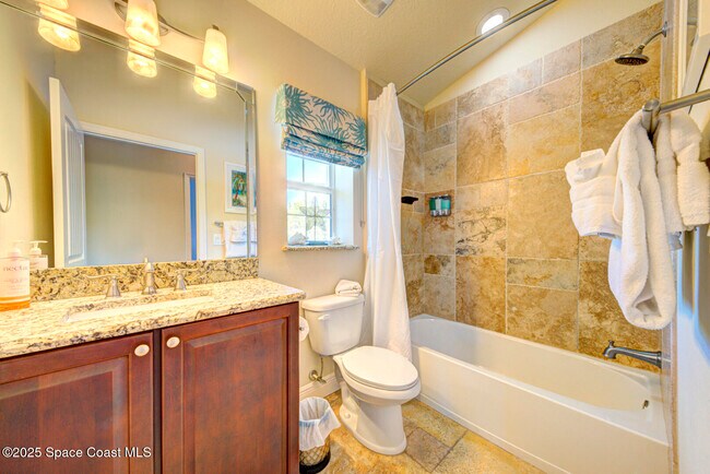 Building Photo - 104 Parrotfish Ln