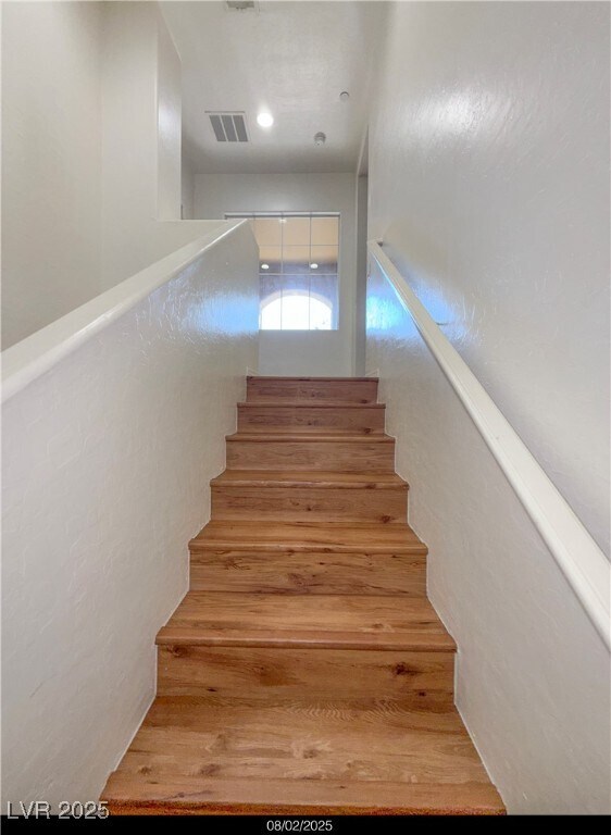 Building Photo - 6868 Sky Pointe Dr