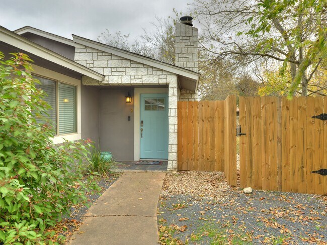 Unit #B - 6715 West Gate Blvd