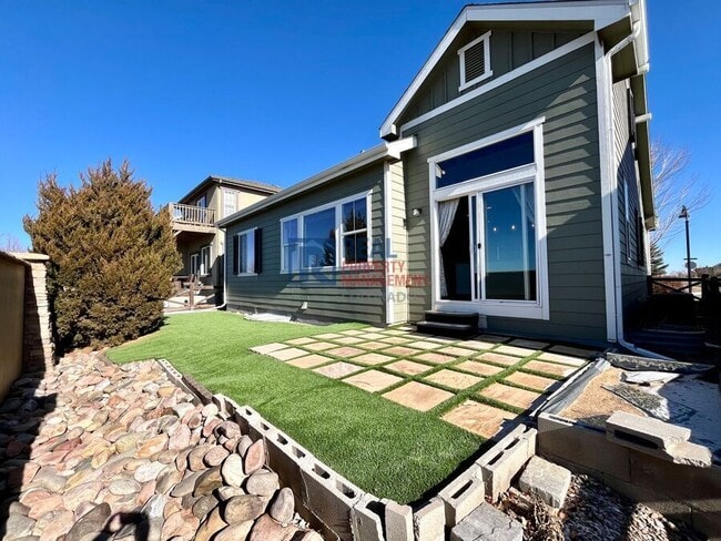 Building Photo - 7665 Buckeye Tree Ln