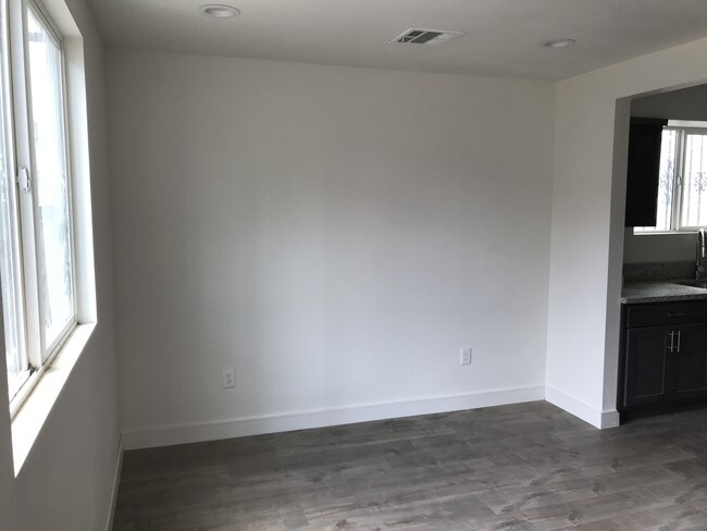 Building Photo - 12420 Cookacre Ave