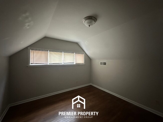Building Photo - Spacious 3BR/2BA Bartlett Home | 1,770+ SQ FT, Tile Floors & Large Fenced Yard