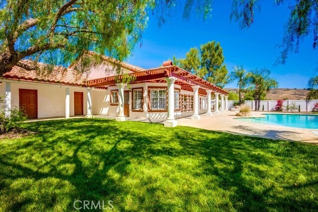 Building Photo - 39555 Ave Bonita