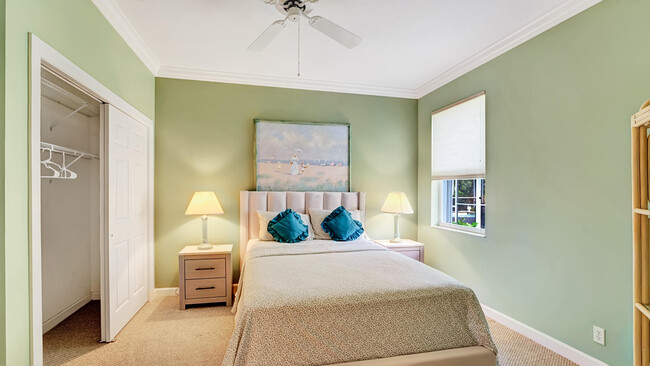 Building Photo - 71 Cayman Pl