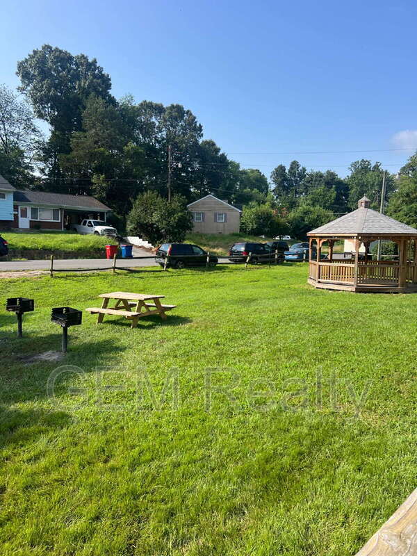 Building Photo - 14408 Gemstone Dr