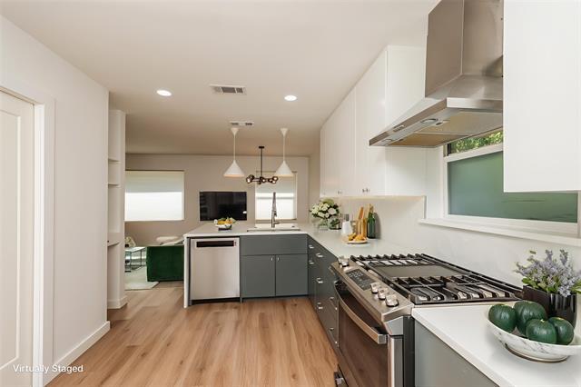 Building Photo - 6123 Woodcrest Ln