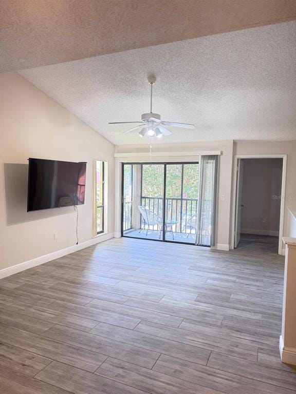 Building Photo - 5555 Baywater Dr