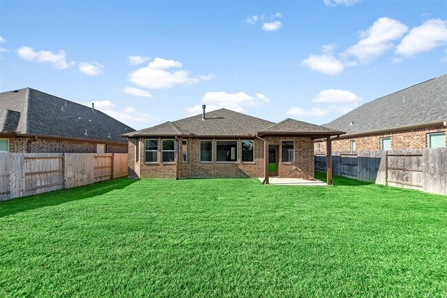 Building Photo - 22096 Volante Dr