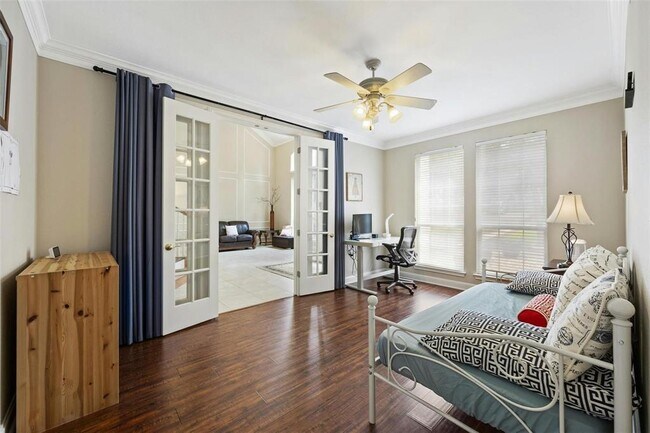 Building Photo - 10700 Hastings Ln