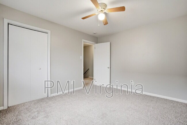 Building Photo - 4209 Dunning Rd