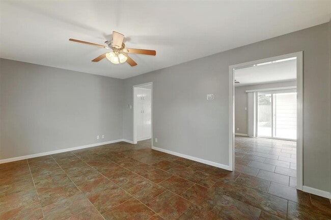 Building Photo - 8301 Franwood Ln