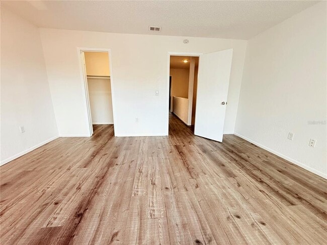 Building Photo - 4149 S Semoran Blvd