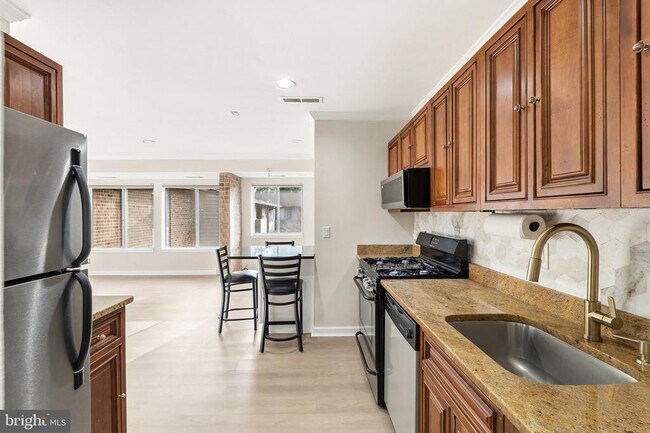 Building Photo - 19431 Brassie Pl