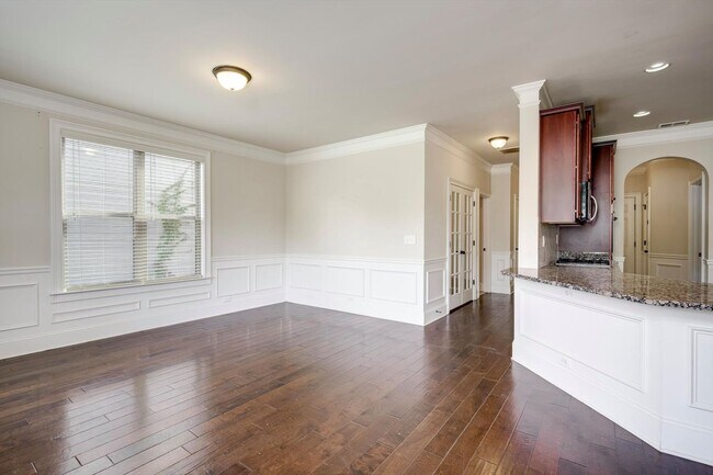 Building Photo - 542 Oconee Cir
