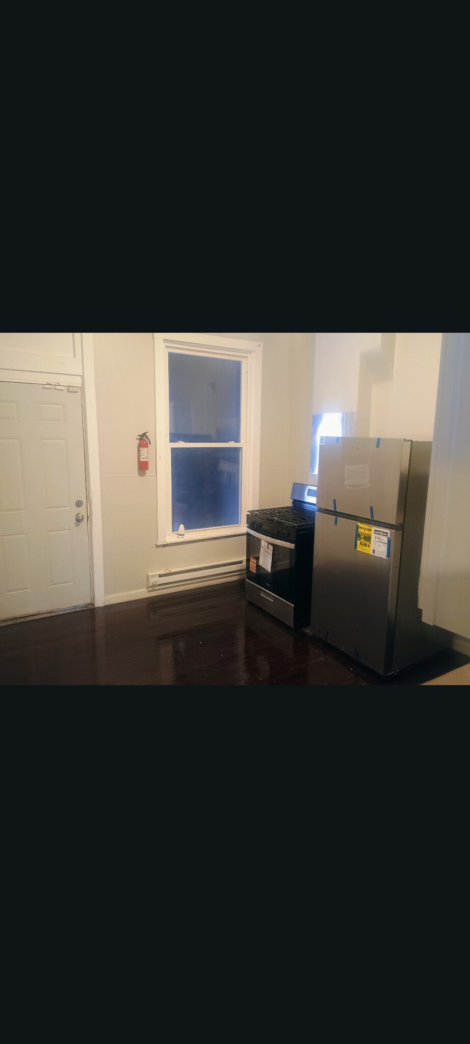 Kitchen - 2818 W Wilcox St