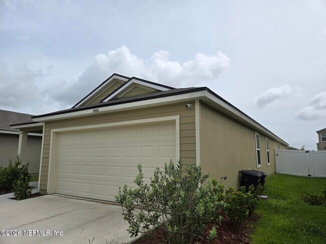 Building Photo - 2461 Oak Stream Dr