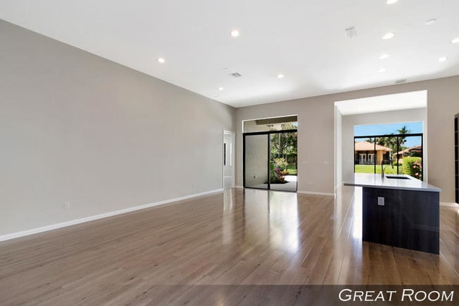 Building Photo - 6836 Adriano Dr