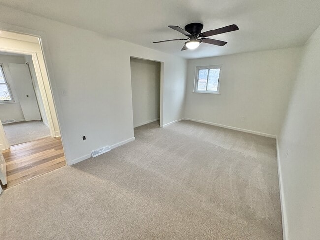 Building Photo - 125 Edgewood Cir