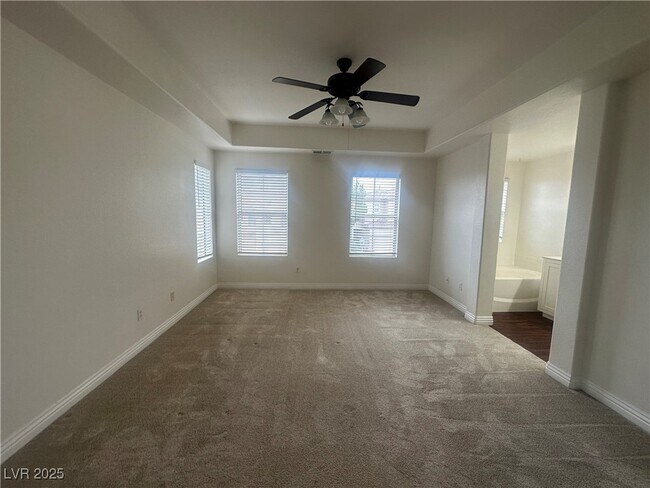 Building Photo - 760 Solitude Point Ave