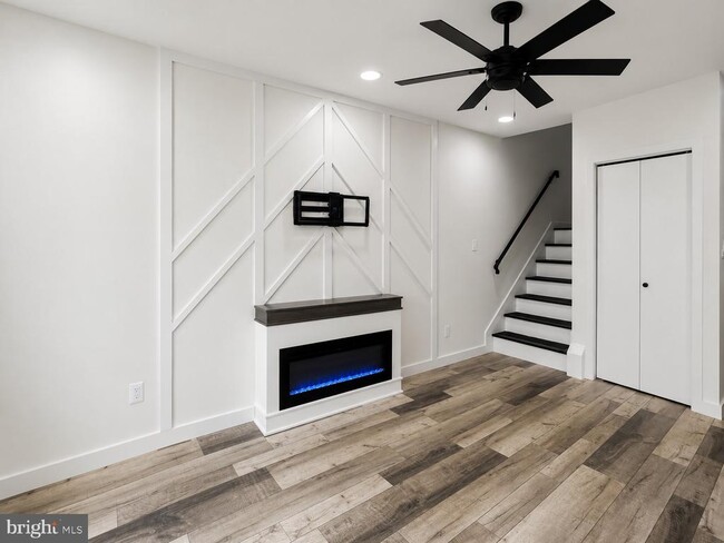 Building Photo - 6010 Sunset Ridge Ct