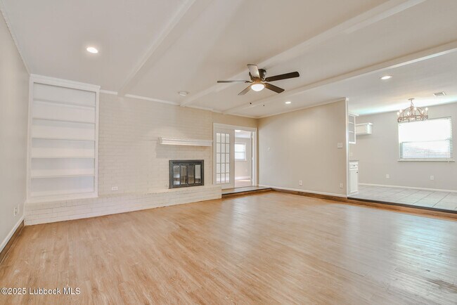 Building Photo - 5720 3rd St