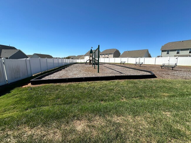 Building Photo - BRAND NEW CONSTRUCTION RENTAL IN THE MEADO...