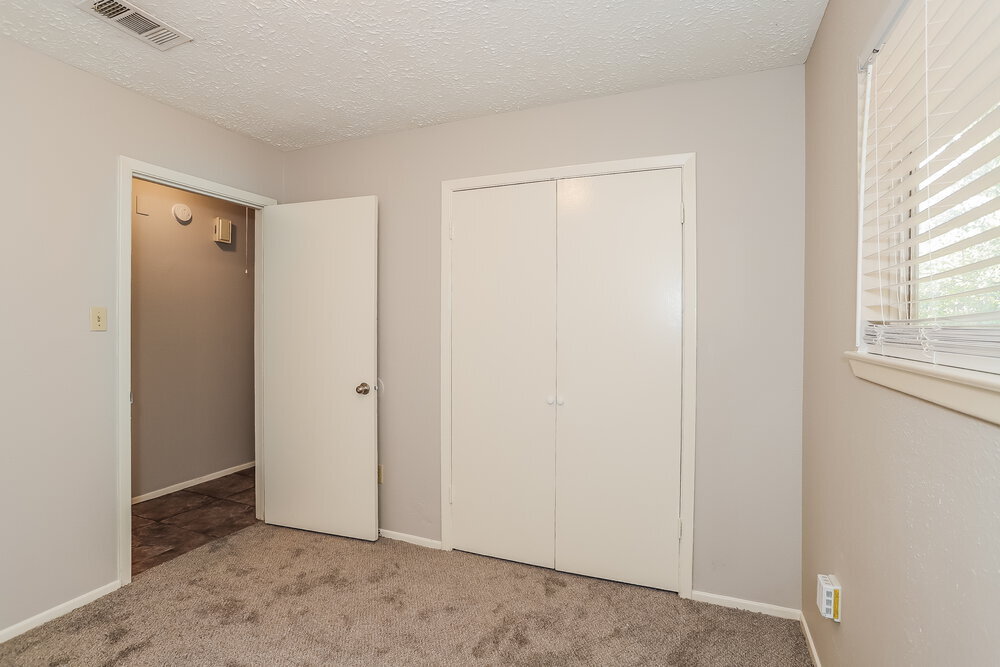 Building Photo - 14214 Bateau Dr