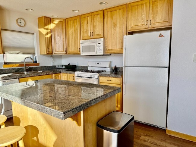 Building Photo - 904 Wapiti Dr