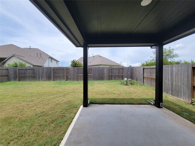 Building Photo - 18206 Summerland Lk Wy