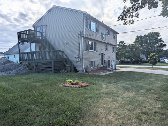 Building Photo - 25 Brodeur Ave