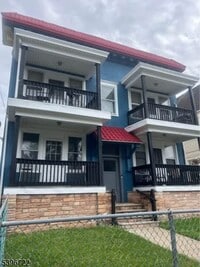 Building Photo - 27 Kling St