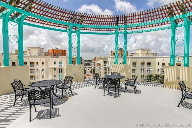 Building Photo - 7280 SW 90th St