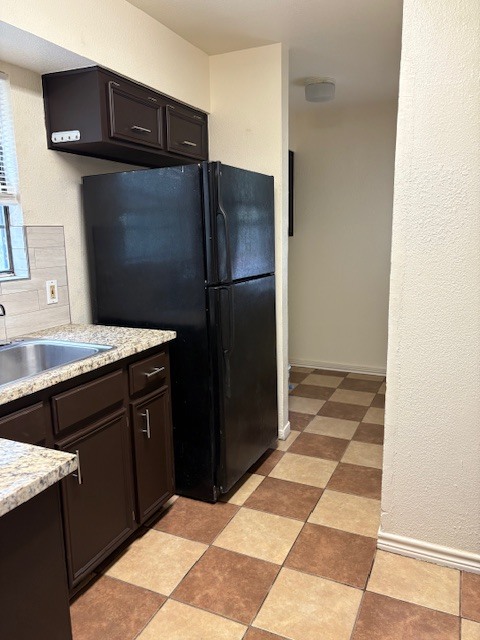 Building Photo - 489 Northwood Cir
