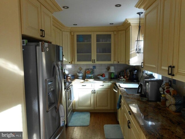 Building Photo - 9817 Pebble Weigh Ct