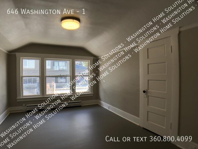 Building Photo - 646 Washington Ave