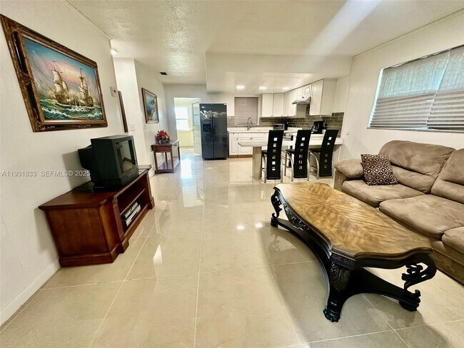 Building Photo - 6268 US-441