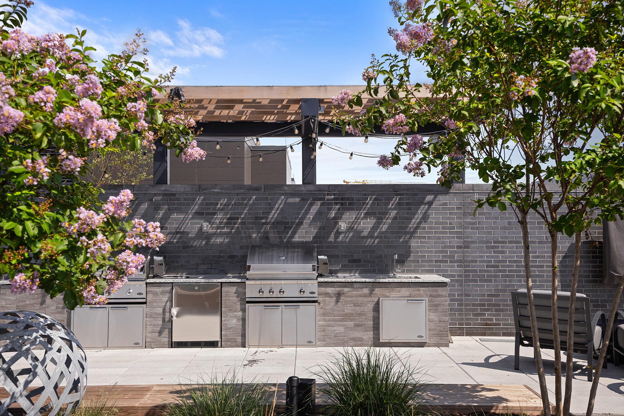 Rooftop grills - 70 N St SE