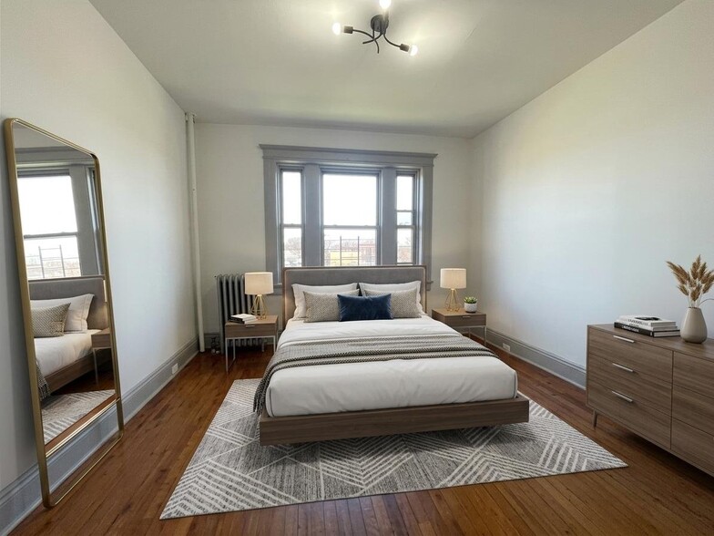 Building Photo - 68 N Grove St