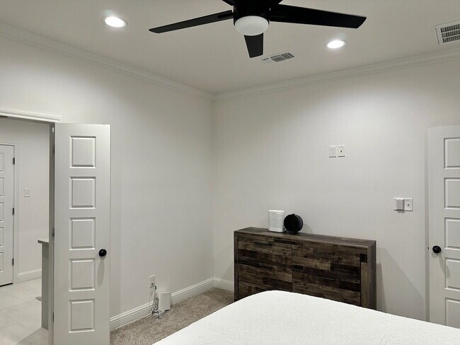 Building Photo - Custom 2023 Parade of Homes Residence