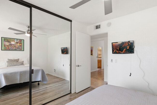 Building Photo - 41517 Armanac Ct