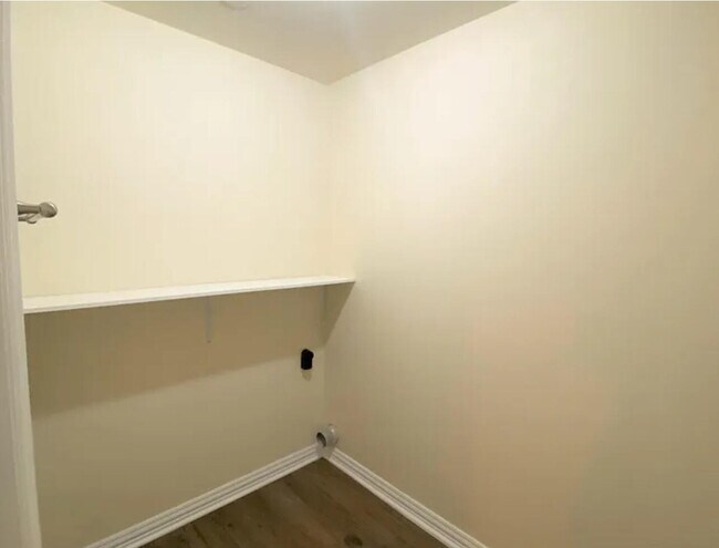 Building Photo - 4908 43rd St