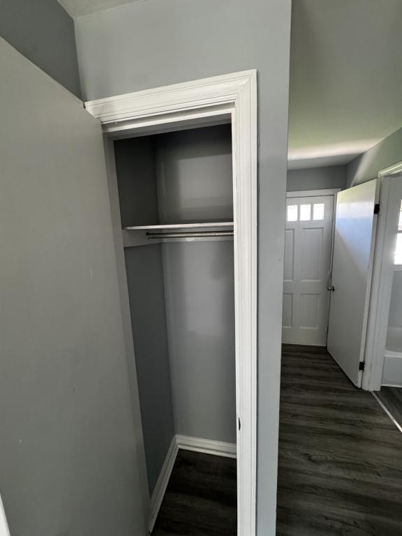 Building Photo - 2085 Cosmos Dr