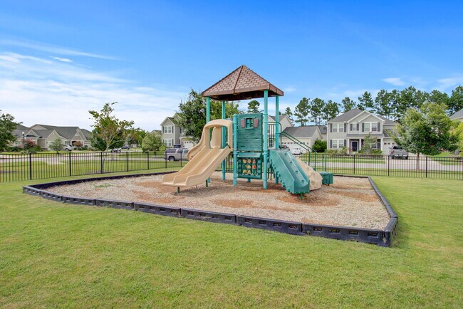 Building Photo - 158 Lindera Preserve Blvd